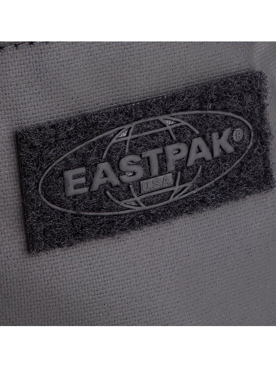 Eastpak macnee deals mc top black