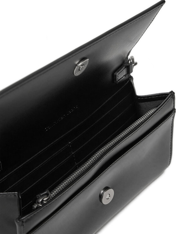 Calvin Klein Jeans Calvin Klein Jeans Handtasche Sculpted Long Fold Im K60K613061 Schwarz