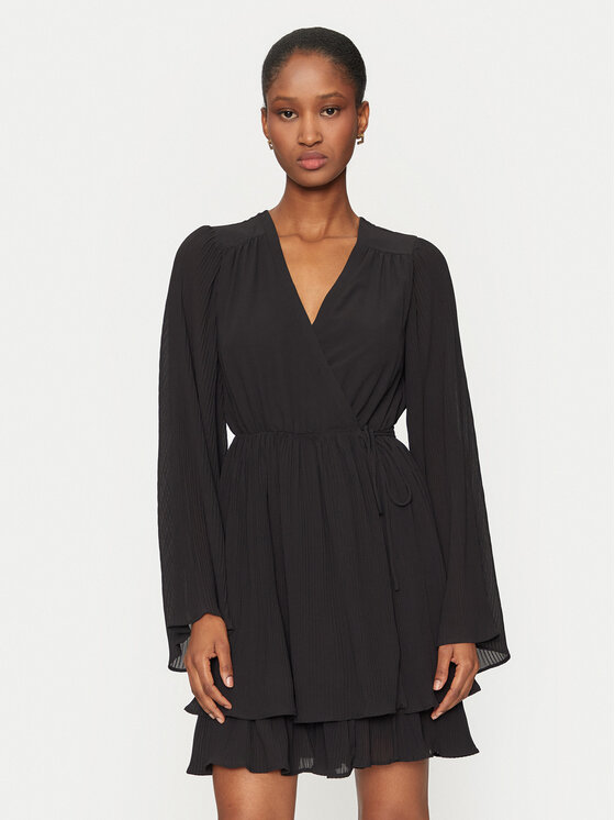 Gina Tricot Gina Tricot Коктейльна сукня 23649 Чорний Regular Fit