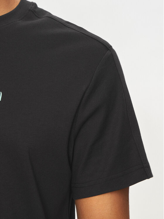 Calvin Klein Calvin Klein T-särk Shadow Embosed Logo K10K113105 Must Regular Fit