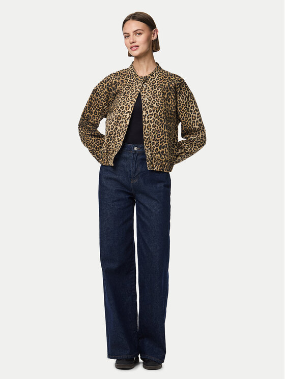 Pieces Pieces Bunda bomber Salume 17156456 Hnědá Regular Fit