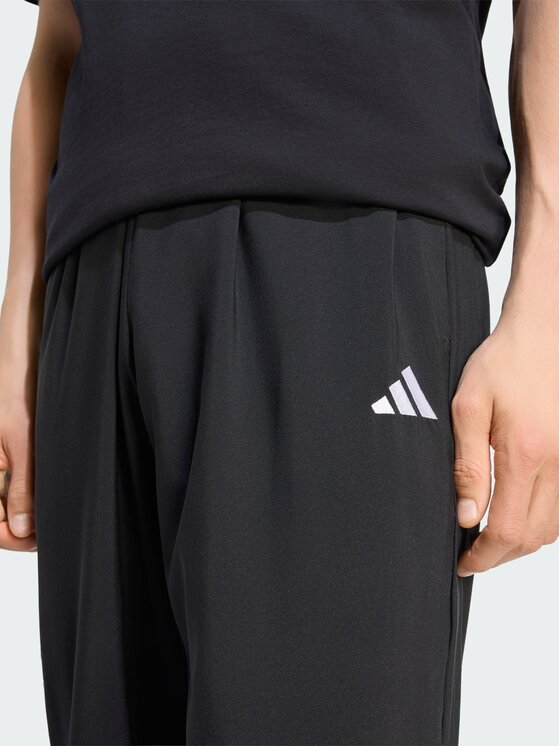 adidas adidas Spodnie dresowe 168597 Czarny Regular Fit