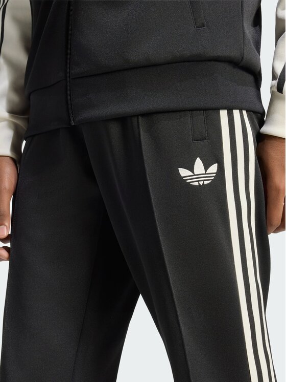 adidas adidas Spodnie dresowe 171451 Czarny Regular Fit