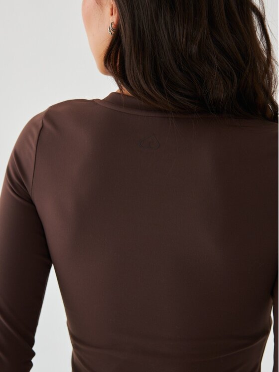 BeShaped BeShaped Longsleeve Morning Dew Brązowy Shaping Fit