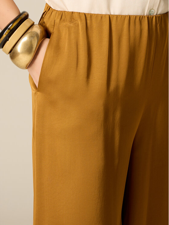 Oltre Oltre Spodnie materiałowe P00PJ002442N037 Złoty Baggy Fit