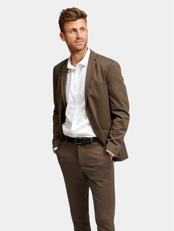 TeeShoppen TeeShoppen Marynarka 'Perform Collection' Brązowy Slim Fit
