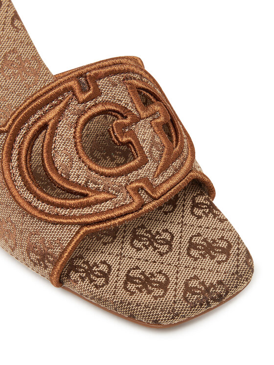 Guess Guess Παντόφλες FLJGEE FAL03 Καφέ