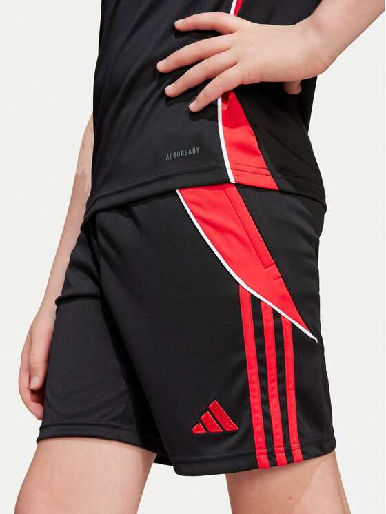 adidas adidas Спортивні шорти Tiro 24 Training JN4567 Чорний Regular Fit