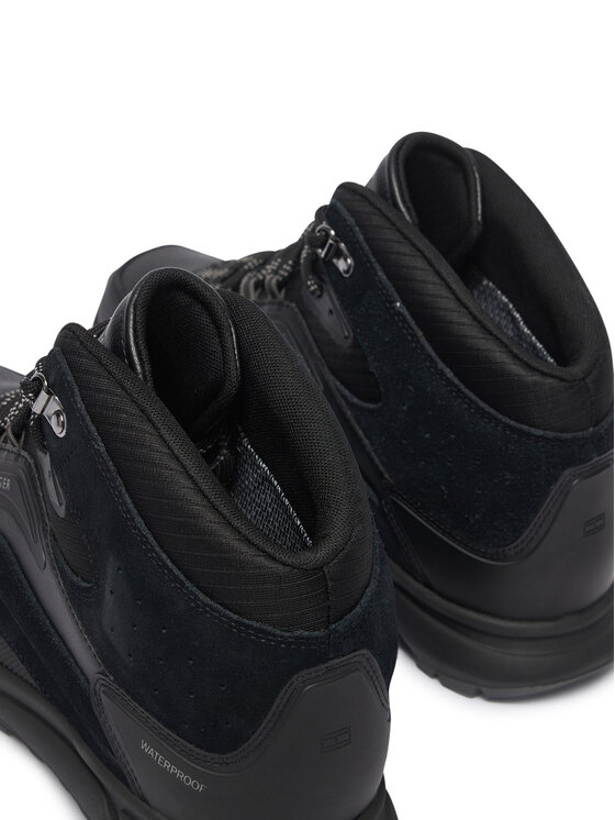 Tommy Hilfiger Tommy Hilfiger Ορειβατικά παπούτσια Hilfiger Wp Mix Chukka Runner FM0FM06022 Μαύρο