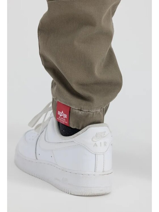 Alpha Industries Alpha Industries Spodnie materiałowe AI.126215-183 Beżowy Slim Tapered Fit