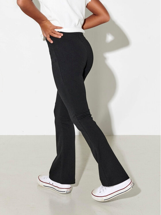 Kids ONLY Kids ONLY Παντελόνι υφασμάτινο Paige 15193010 Μαύρο Flared Fit