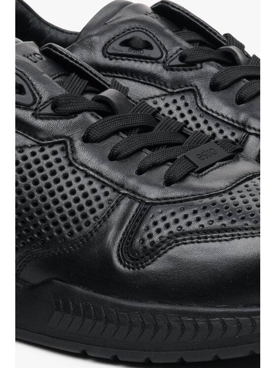 Estro Estro Sneakersy ER00112892 Čierna