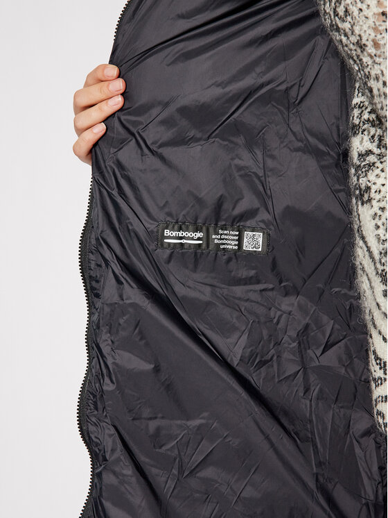 Bomboogie Bomboogie Daunenjacke CW 6630 T MNA Schwarz Regular Fit