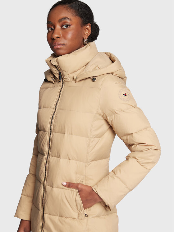 Tommy Hilfiger Tommy Hilfiger Pūkinė striukė Global WW0WW37448 Smėlio Regular Fit