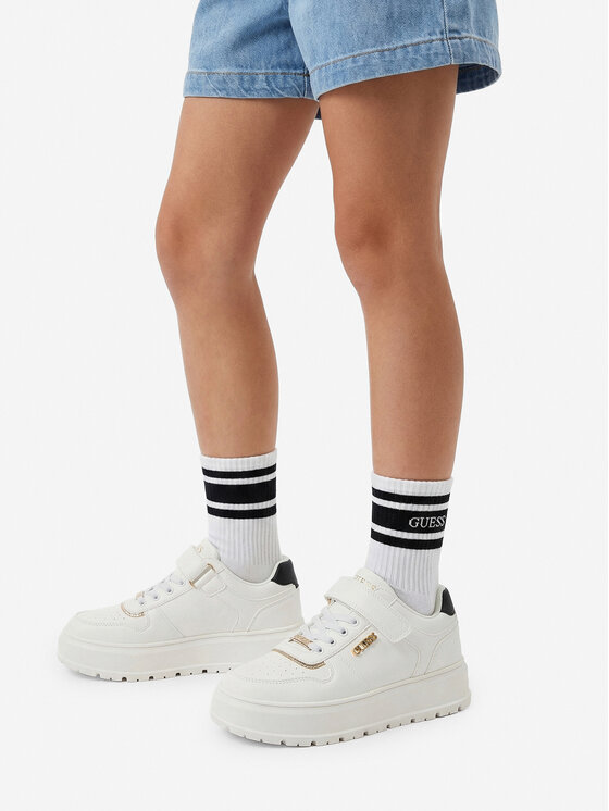 Guess Sneakers CEOWB-V12-1148 Alb