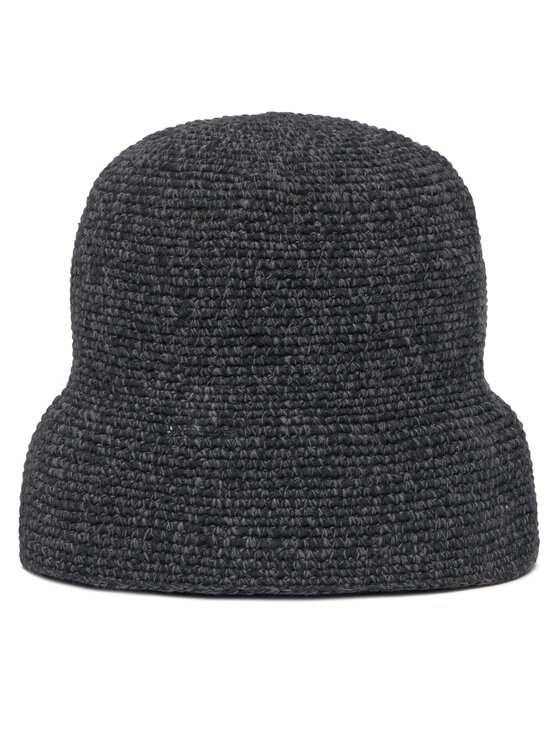 Czapka typu bucket, ujęcie z przodu, bez widocznych detali.