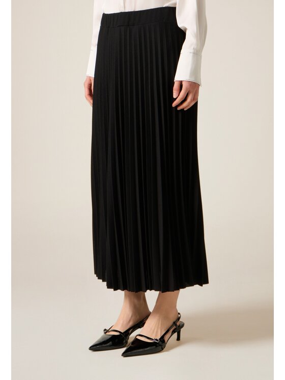 Oltre Oltre Gonna midi 1016J000315N033 Nero A-Line Fit