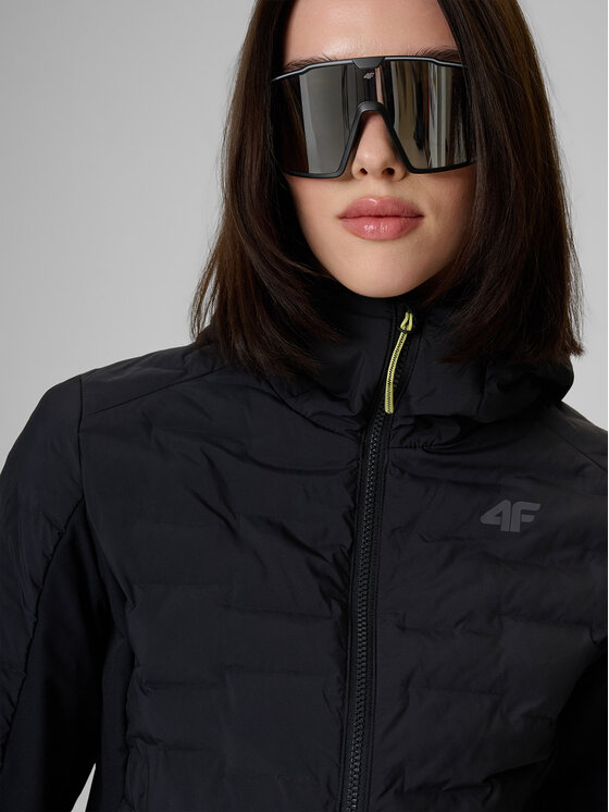 4F 4F Kurtka outdoor TREKKING Czarny Slim Fit