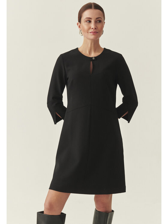 TATUUM Tatuum Každodenné šaty NATI Čierna Classic Fit