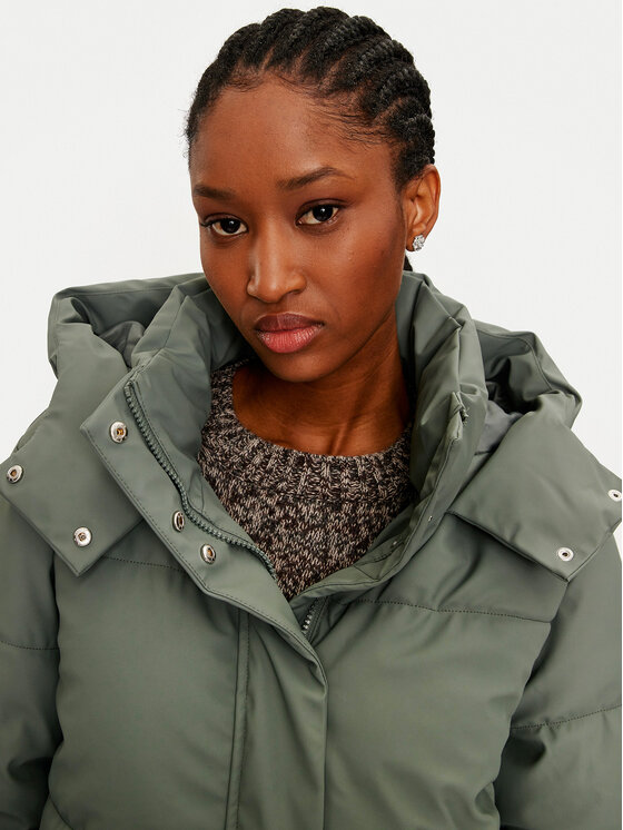 Vero Moda Vero Moda Žieminė striukė Greta Kylie 10311315 Žalia Regular Fit