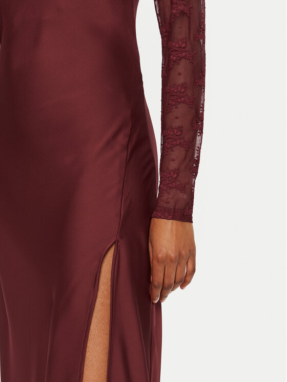 YAS YAS Sukienka koktajlowa Meels 26032597 Czerwony Regular Fit