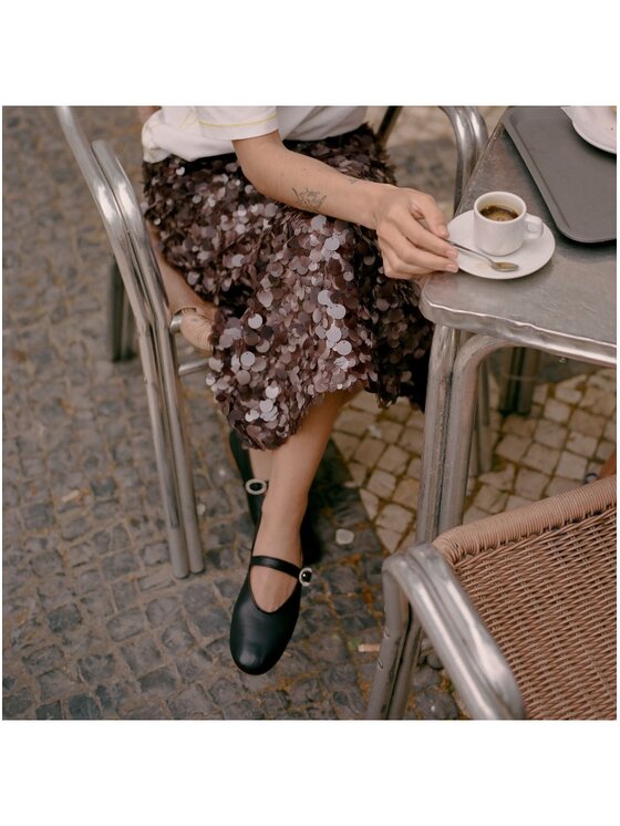 Balagan Balagan Baleriinad Aurore Must