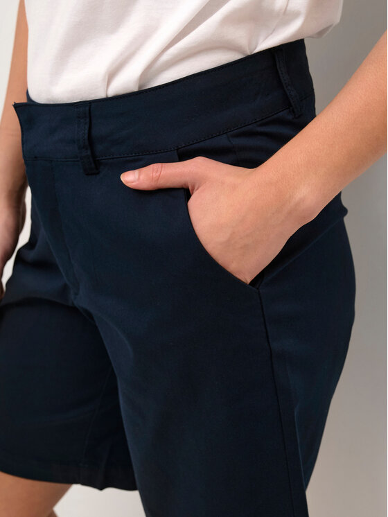 Kaffe Kaffe Pantalon scurți din material Lea 10505457 Bleumarin Regular Fit