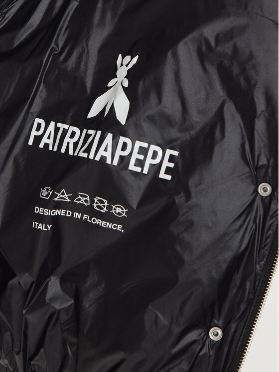 Patrizia Pepe Patrizia Pepe Žieminė striukė 8O0143/A451-K103 Juoda Regular Fit