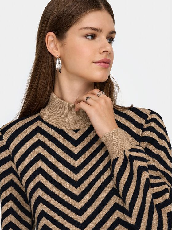 ONLY ONLY Úpletové šaty Julia 15366284 Hnědá Regular Fit
