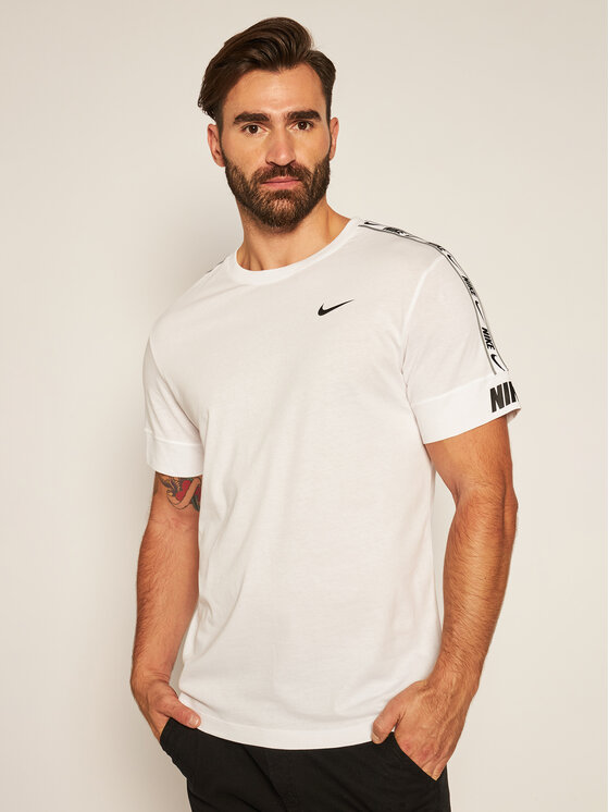 Nike T Shirt Nsw Repeat CZ7829 Bila Standard Fit Modivo.cz