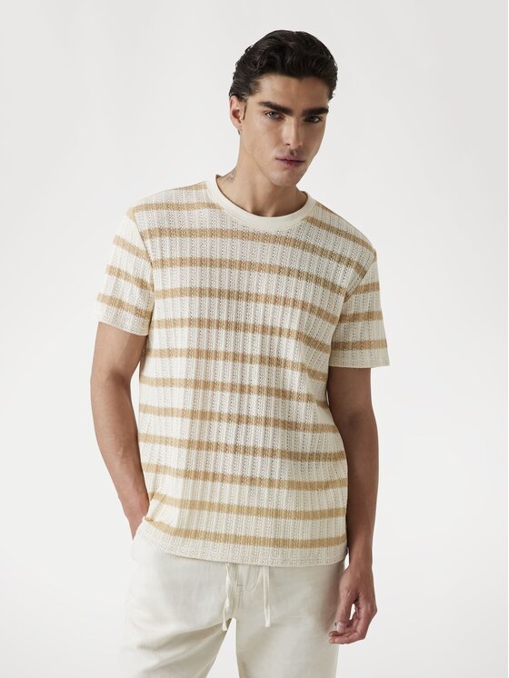 Guess Guess T-Shirt 176369 Beżowy Classic Fit