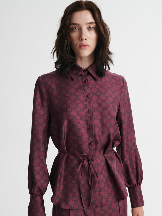 MARI PRETI MARI PRETI Bluzka MONOGRAM M Bordowy Regular Fit
