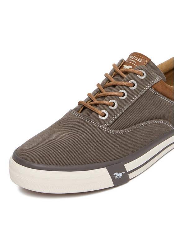 Mustang Mustang Sneakers aus Stoff 4072-315 Beige