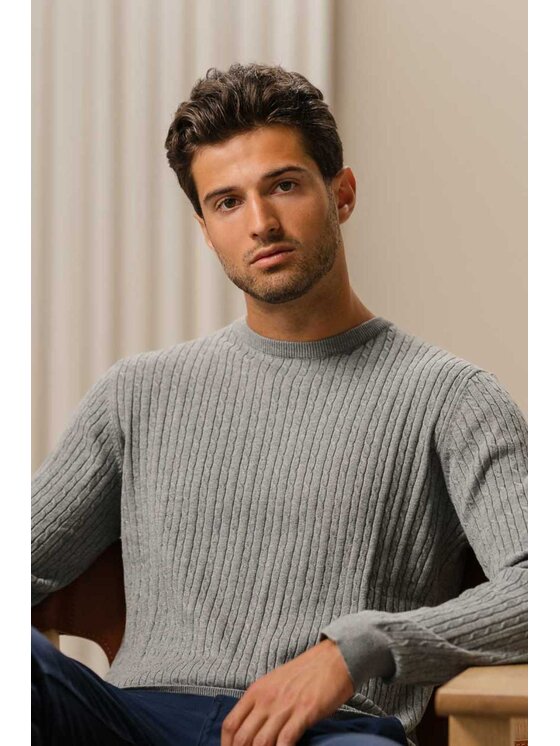 TeeShoppen TeeShoppen Sweter 'Basic Collection' Szary Regular Fit
