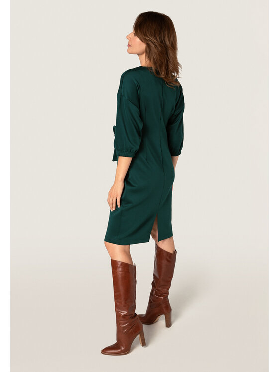 QUIOSQUE QUIOSQUE Večerné šaty 4SB001 Zelená Regular Fit