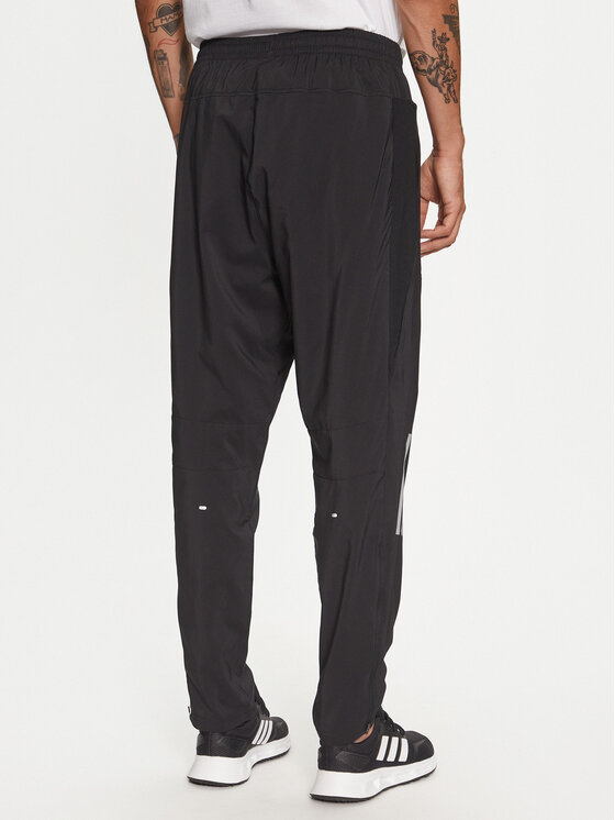 adidas adidas Долнище анцуг Own the Run HR6611 Черен Regular Fit
