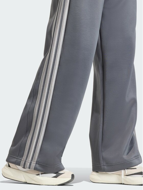 adidas adidas Spodnie dresowe Stadium 3-Stripes Szary Loose Fit
