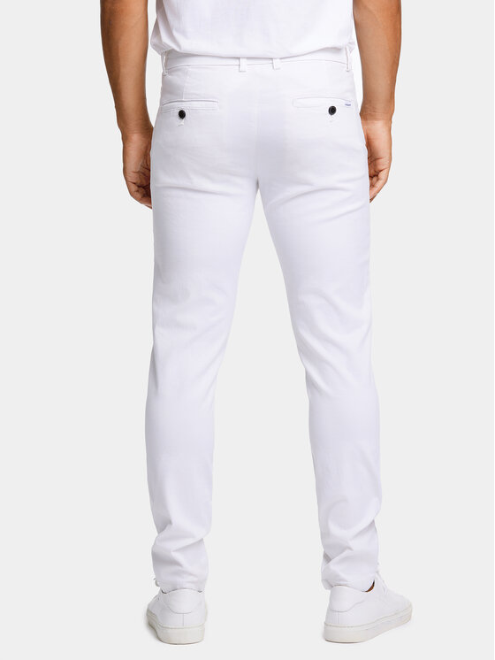 Lindbergh Lindbergh Chino nohavice 30-005044 Biela Slim Fit