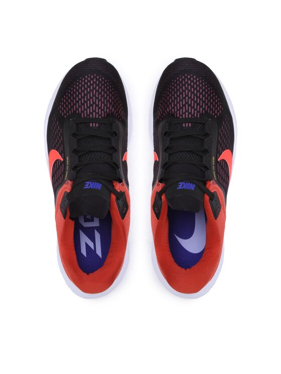 Nike outlet revolution 24