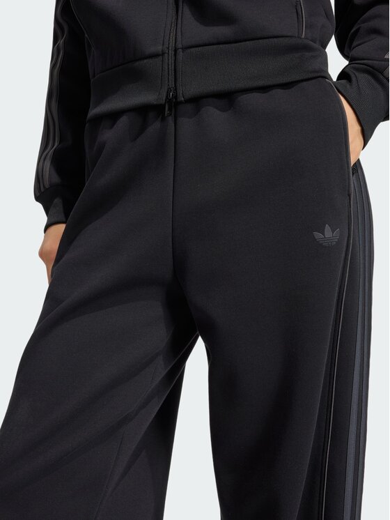 adidas adidas Spodnie dresowe 164782 Czarny Loose Fit