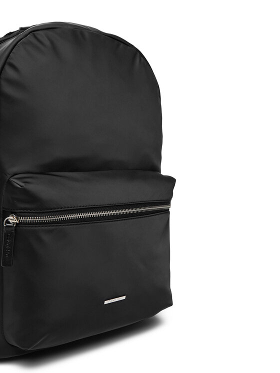 Calvin Klein Calvin Klein Ruksak Sleek Nylon Backpack LV04D3042G Crna