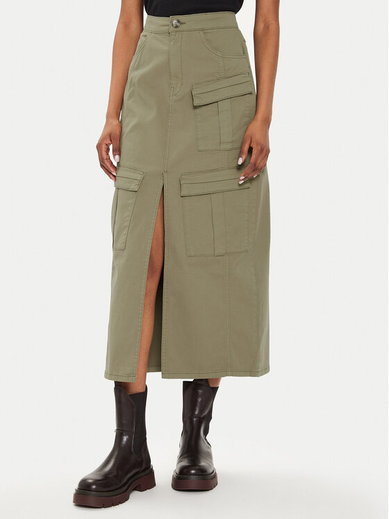 Gestuz Midi sukňa 10908161 Zelená Regular Fit