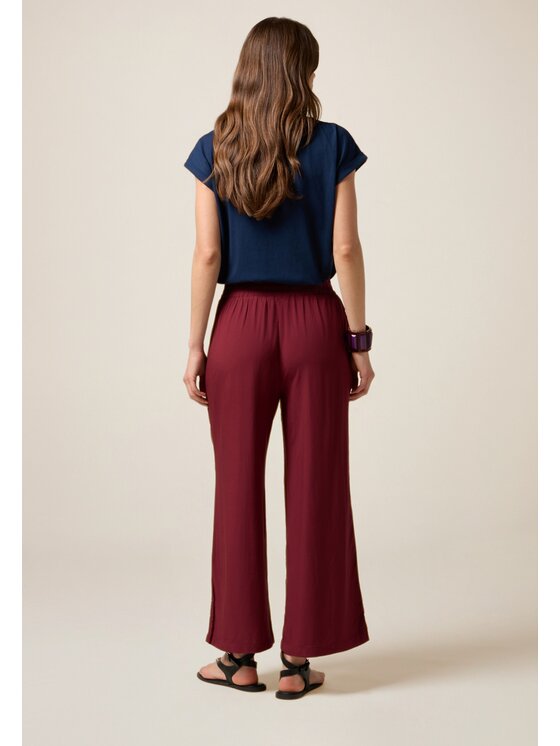 Oltre Oltre Pantaloni di tessuto P262J002325N016 Bordeaux A-Line Fit