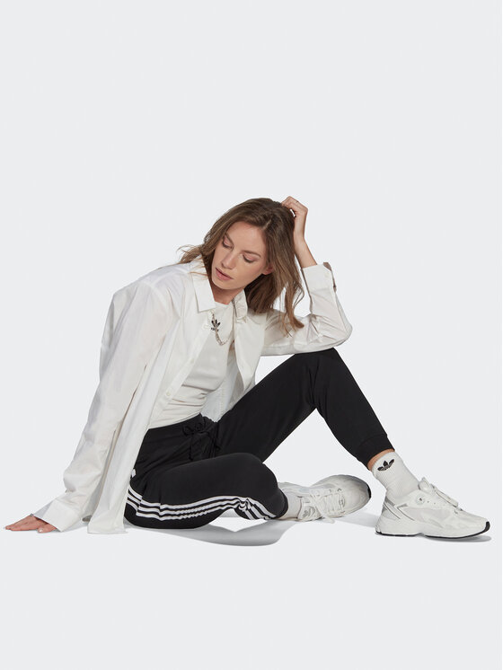 adidas adidas Παντελόνι φόρμας Adicolor Classics Slim Cuffed Joggers IB7455 Μαύρο Slim Fit