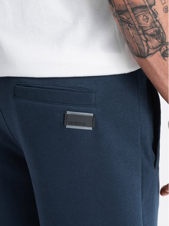 Ombre Ombre Szorty materiałowe OM-SRBS-0149 Granatowy Regular Fit