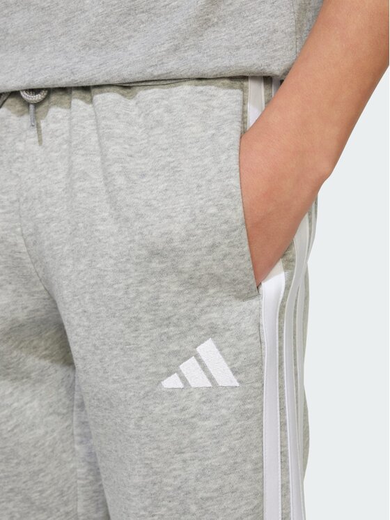 adidas adidas Spodnie materiałowe 141033 Szary Regular Fit