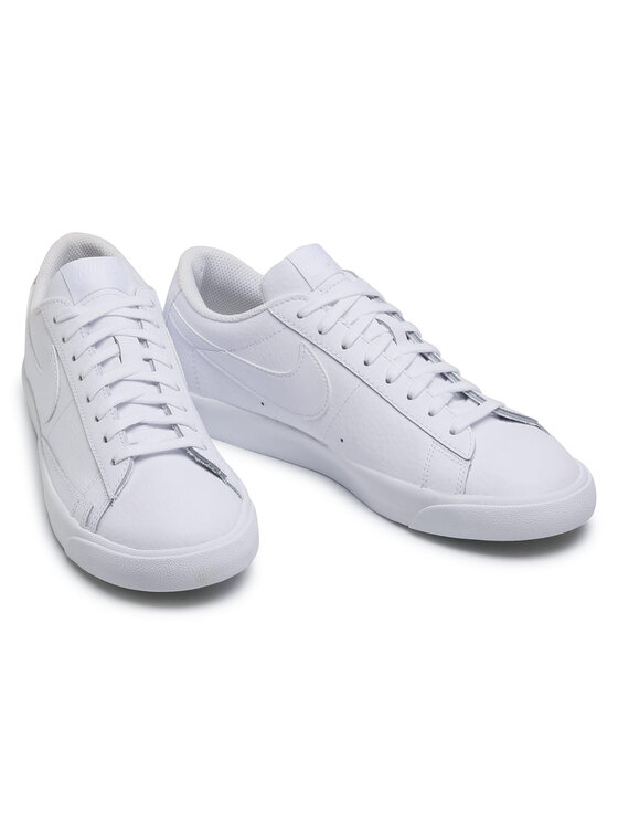 Nike Nike Tenisice Blazer Low Le AQ3597 100 Bijela
