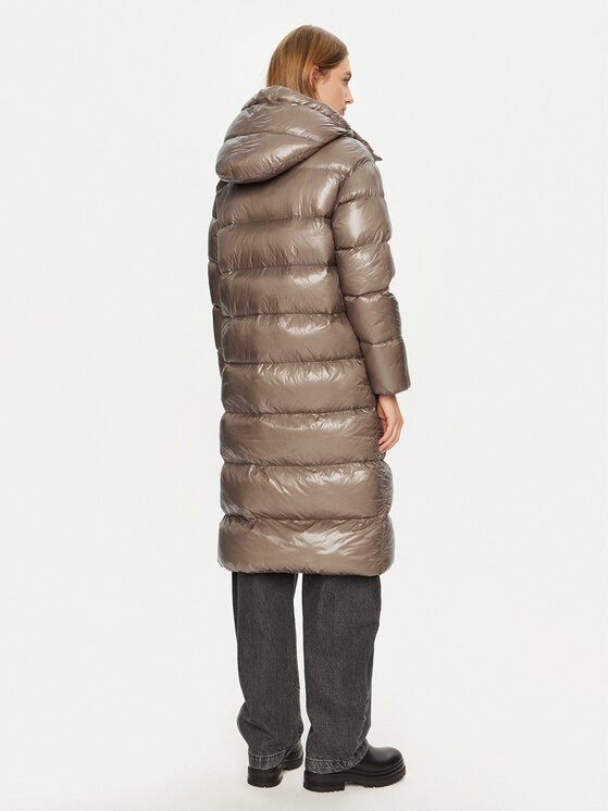Hetregó Hetregó Пухено яке Tara 8N728 Бежов Regular Fit