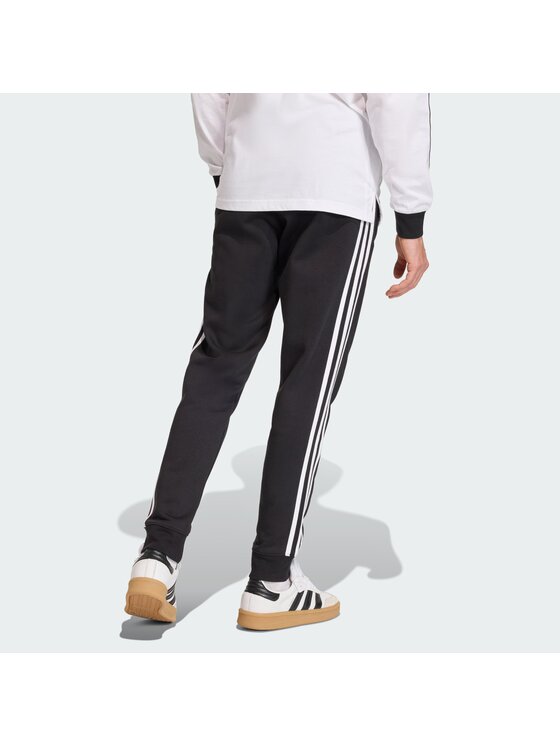adidas adidas Долнище анцуг 3-Stripes KE3562 Черен Slim Fit