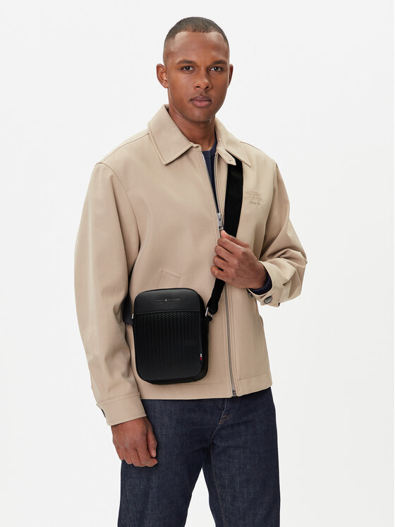 Tommy Hilfiger Tommy Hilfiger Мъжка чантичка Th Woven Mini Reporter AM0AM13661 Черен